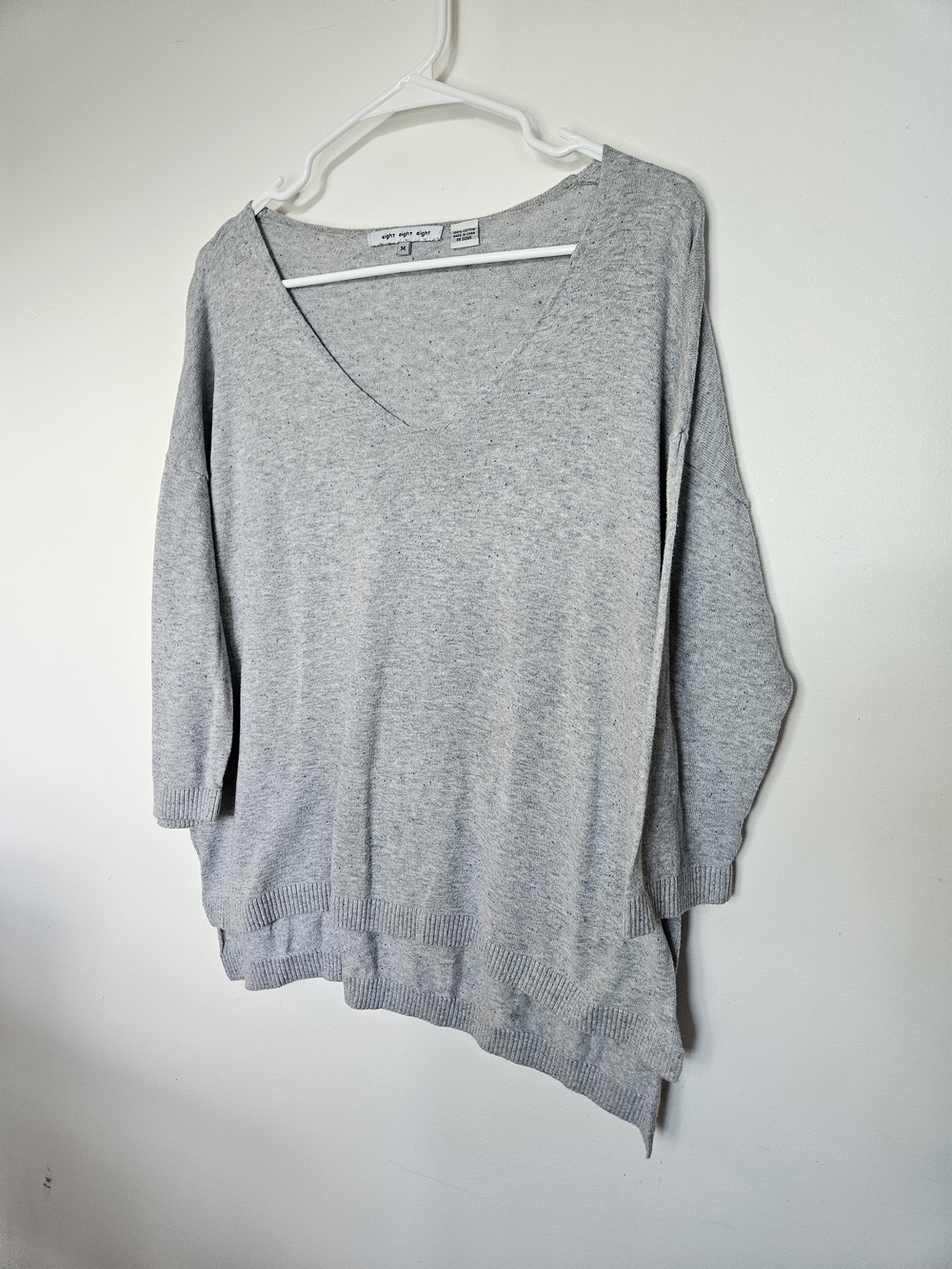 Eight Eight Eight Grey V-Neck High Low Knit Sweater Size M 100% Cotton🔥